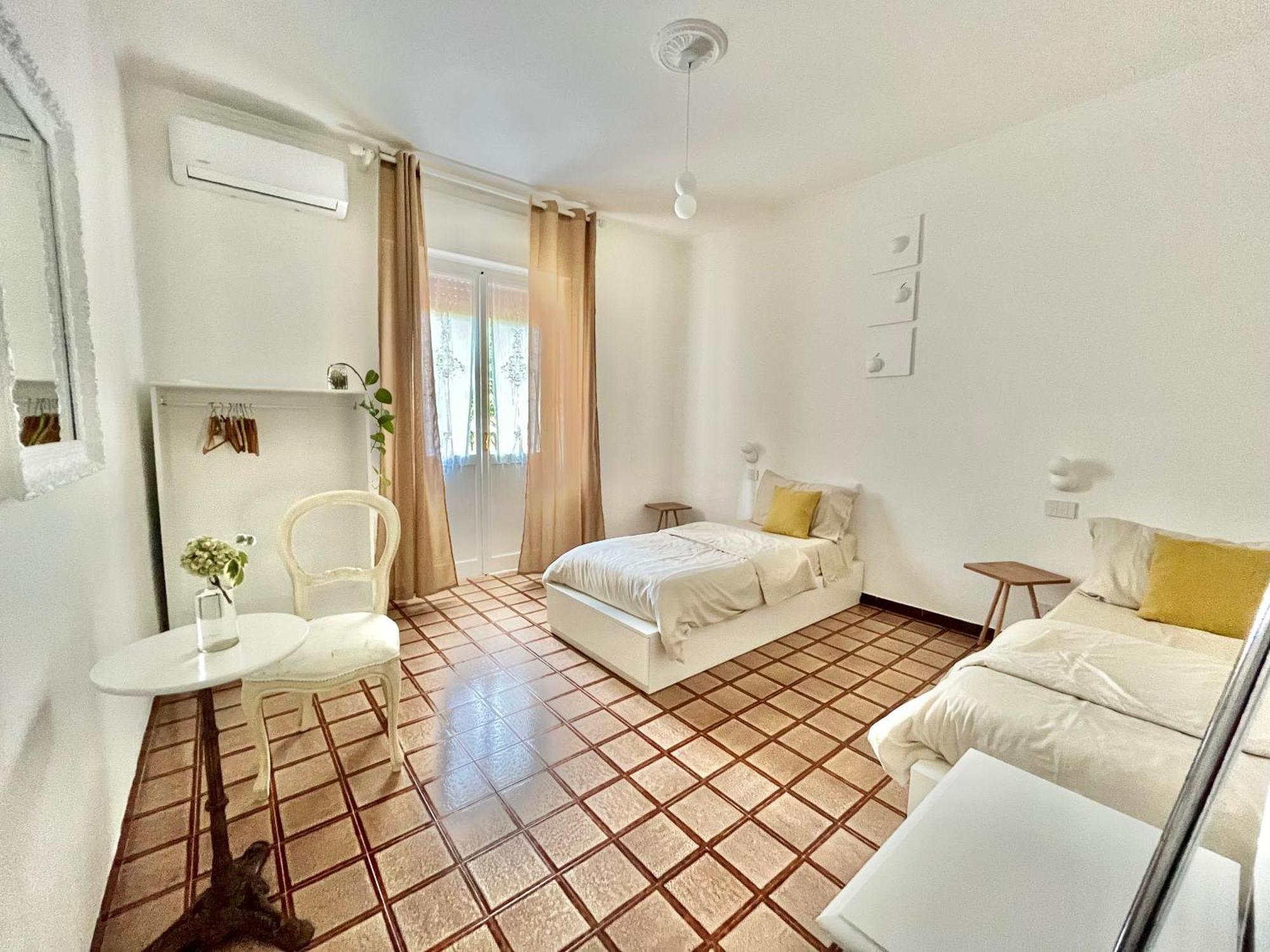 Tap Apartments - In Independent House With Private Garden อาลเกโร ภายนอก รูปภาพ